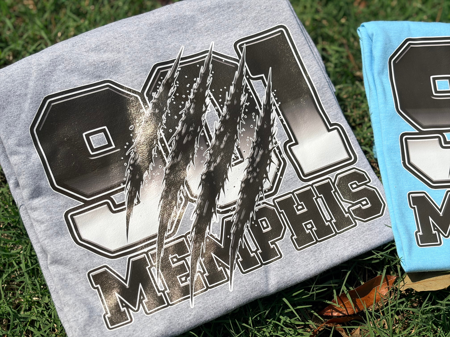 901 Memphis Design T-Shirt 2026